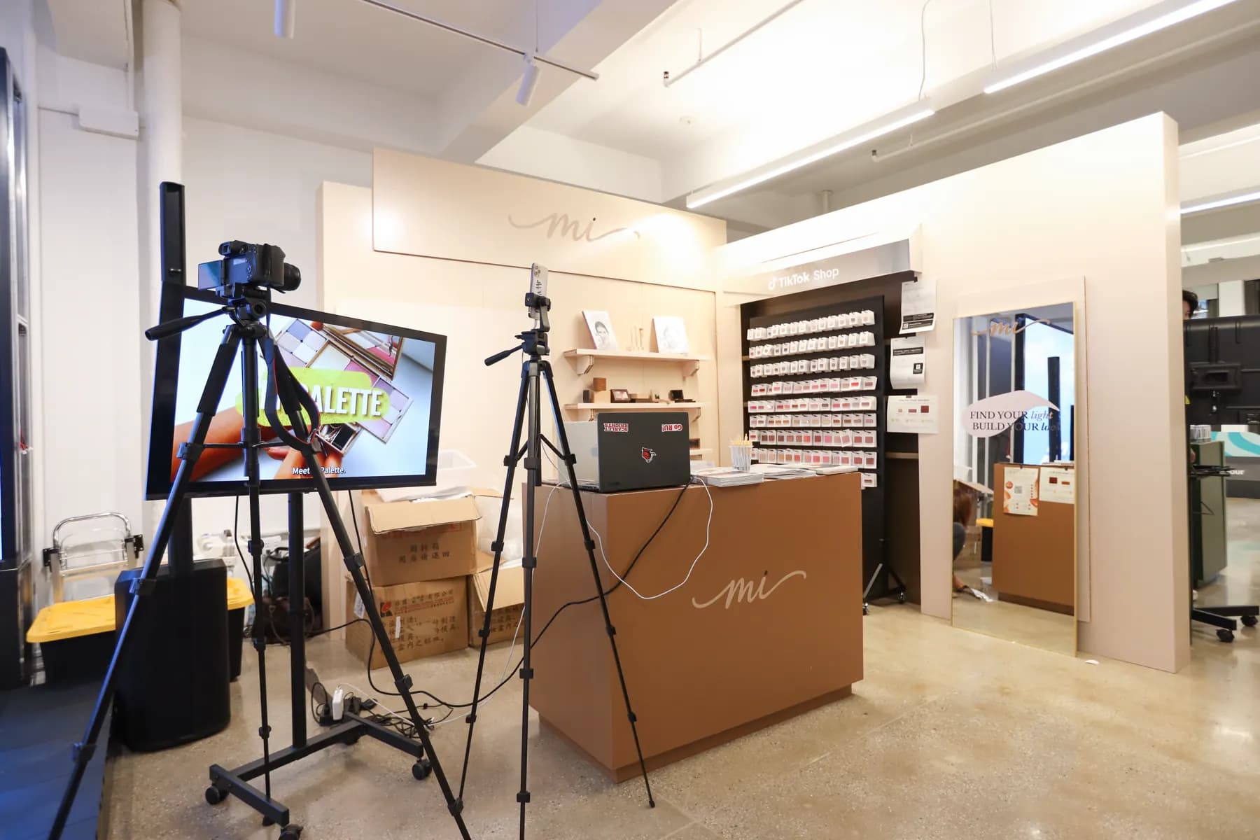 Wide view of the MiPalette booth at AFM New York.